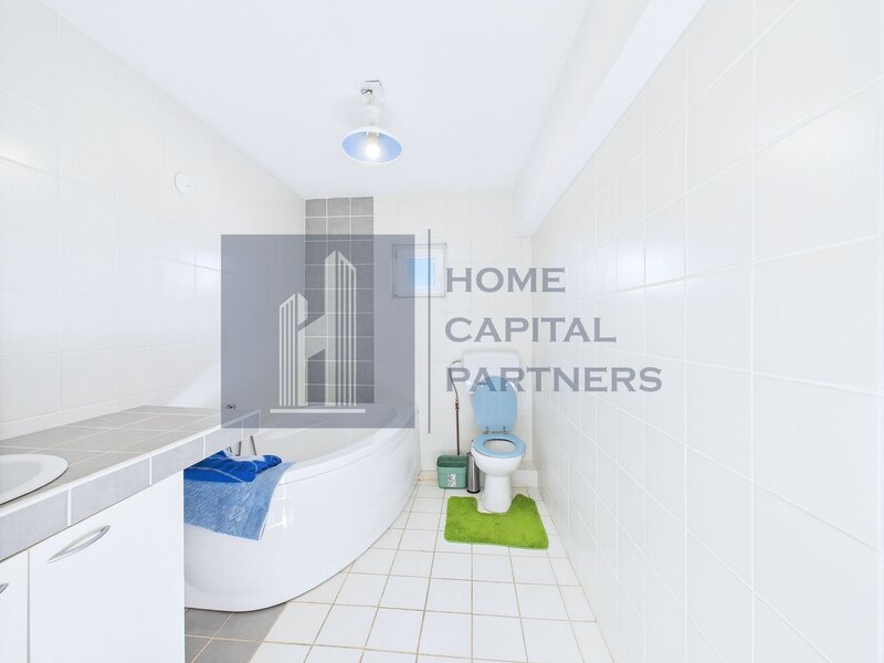 Domnesti, spatiu de joaca pentru copii, curte 1.000 mp.